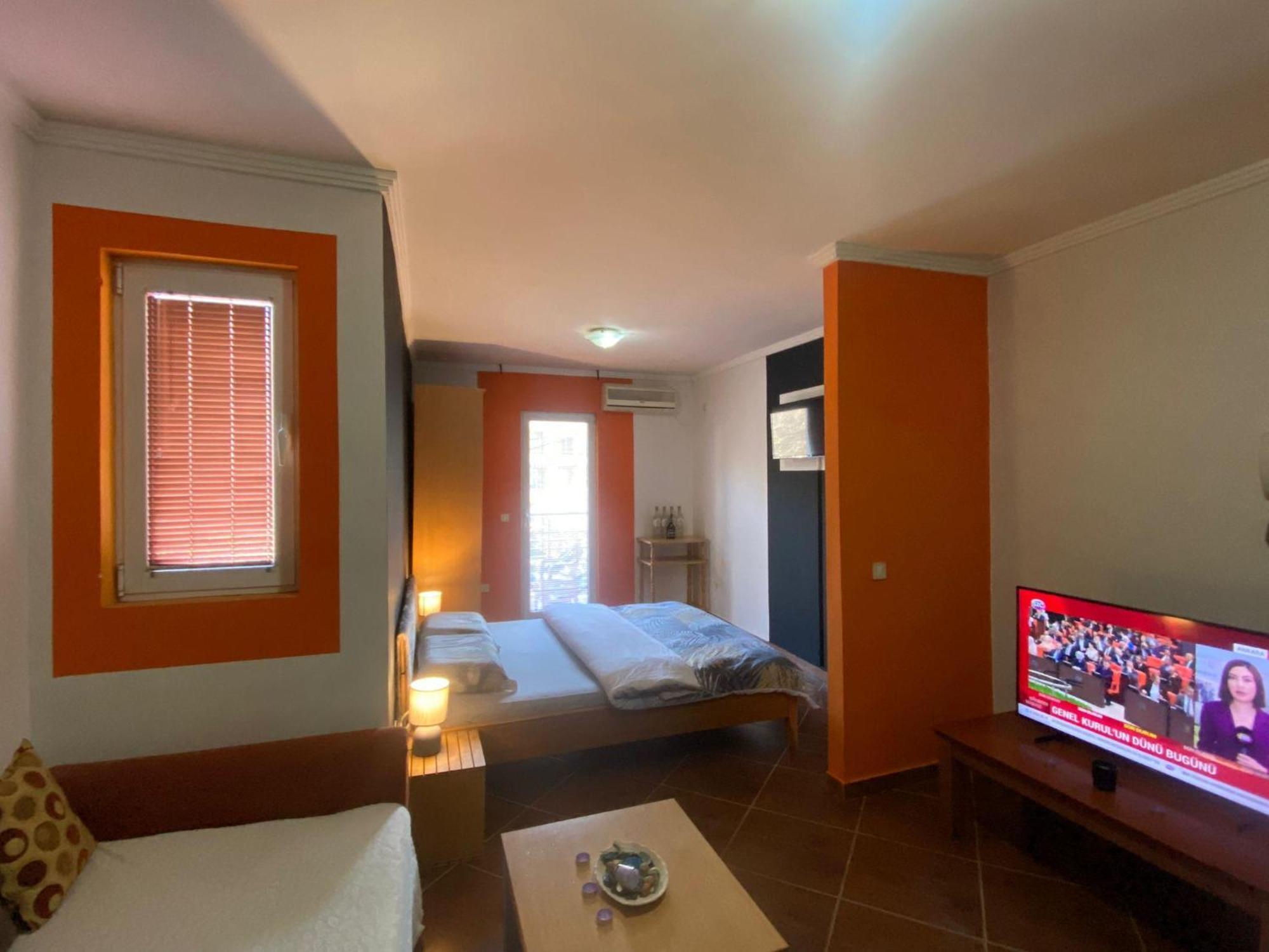 Markovic Aparthotel - Budva Becici Hotel ภายนอก รูปภาพ