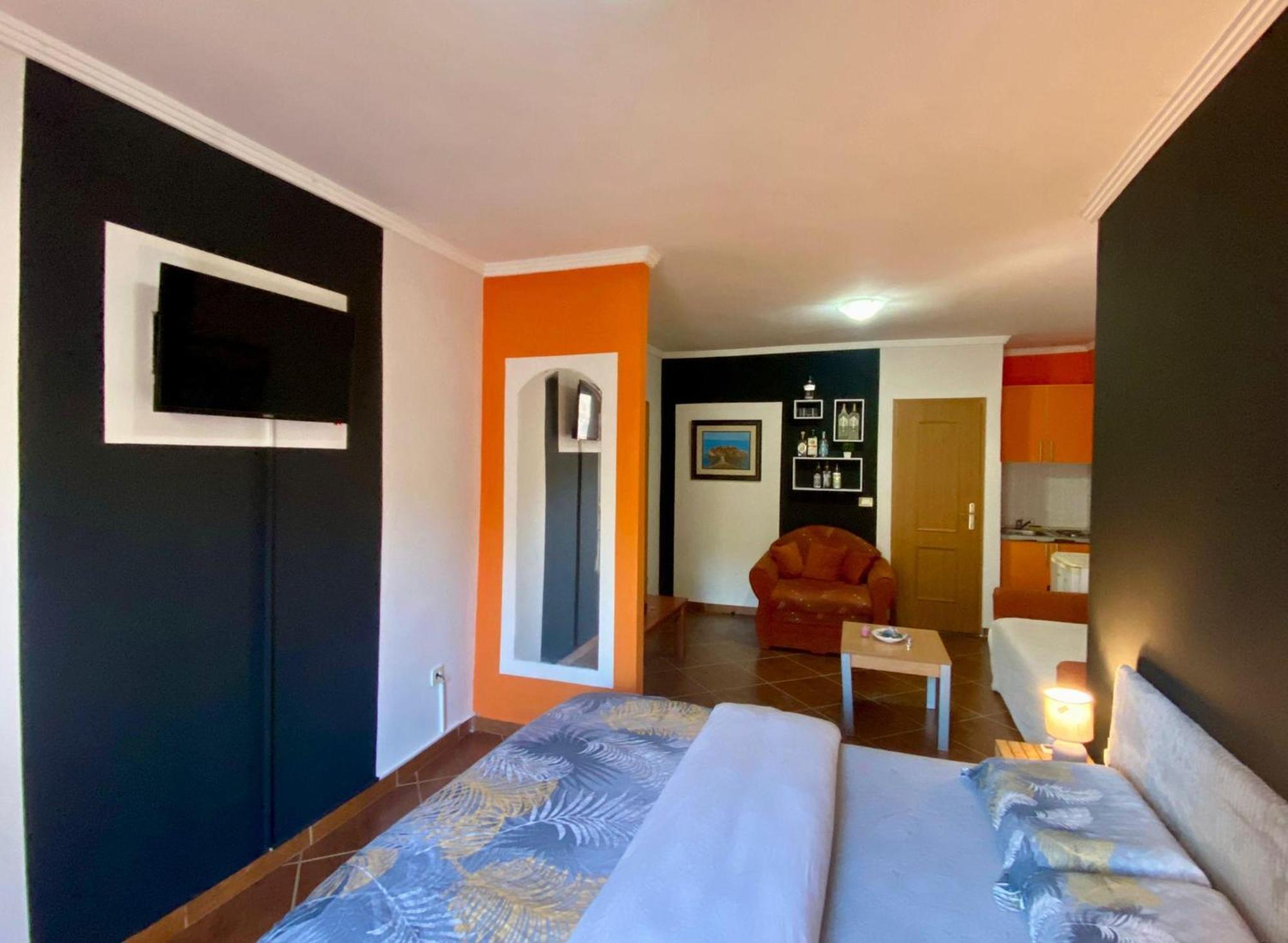 Markovic Aparthotel - Budva Becici Hotel ภายนอก รูปภาพ