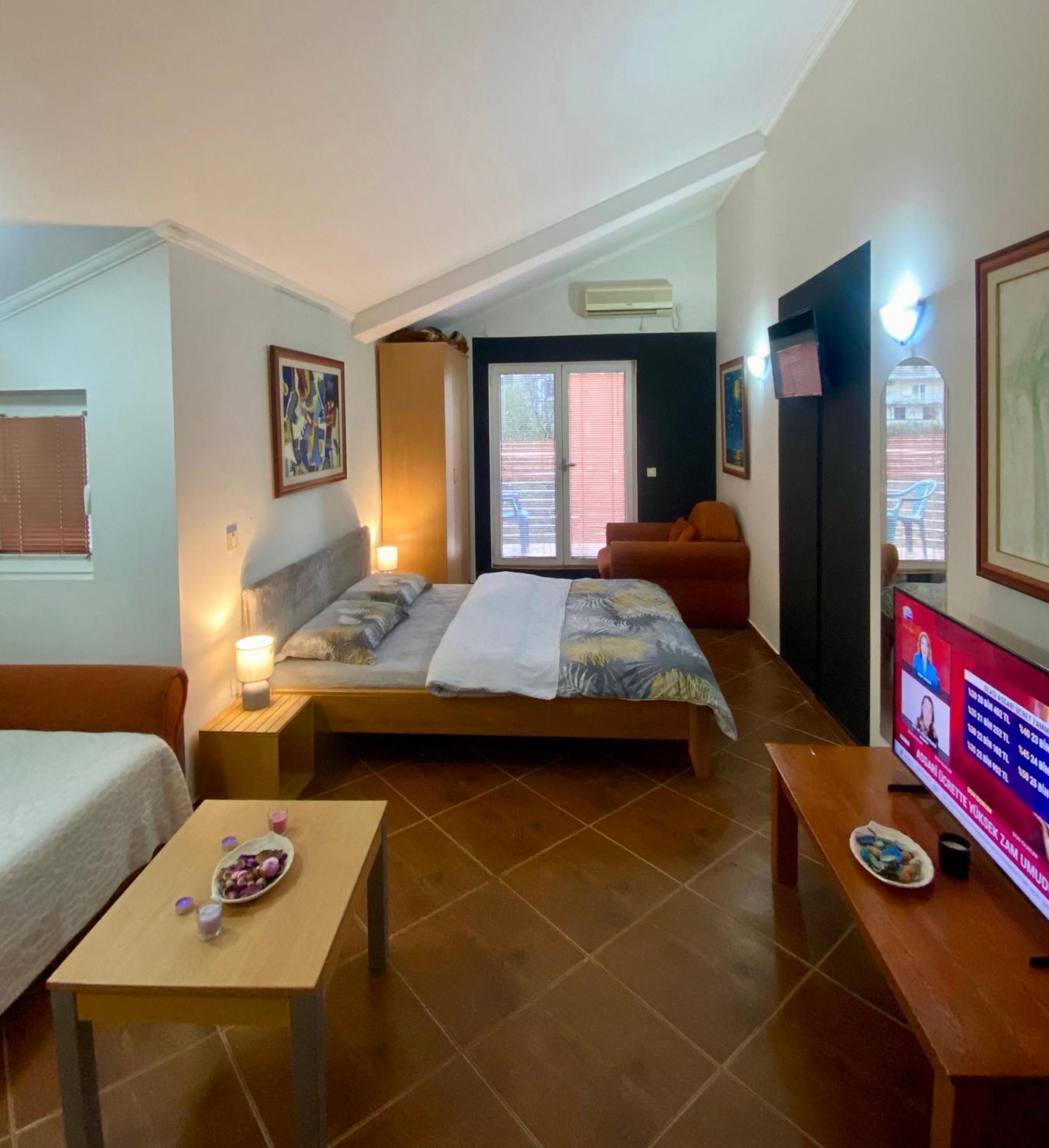 Markovic Aparthotel - Budva Becici Hotel ภายนอก รูปภาพ